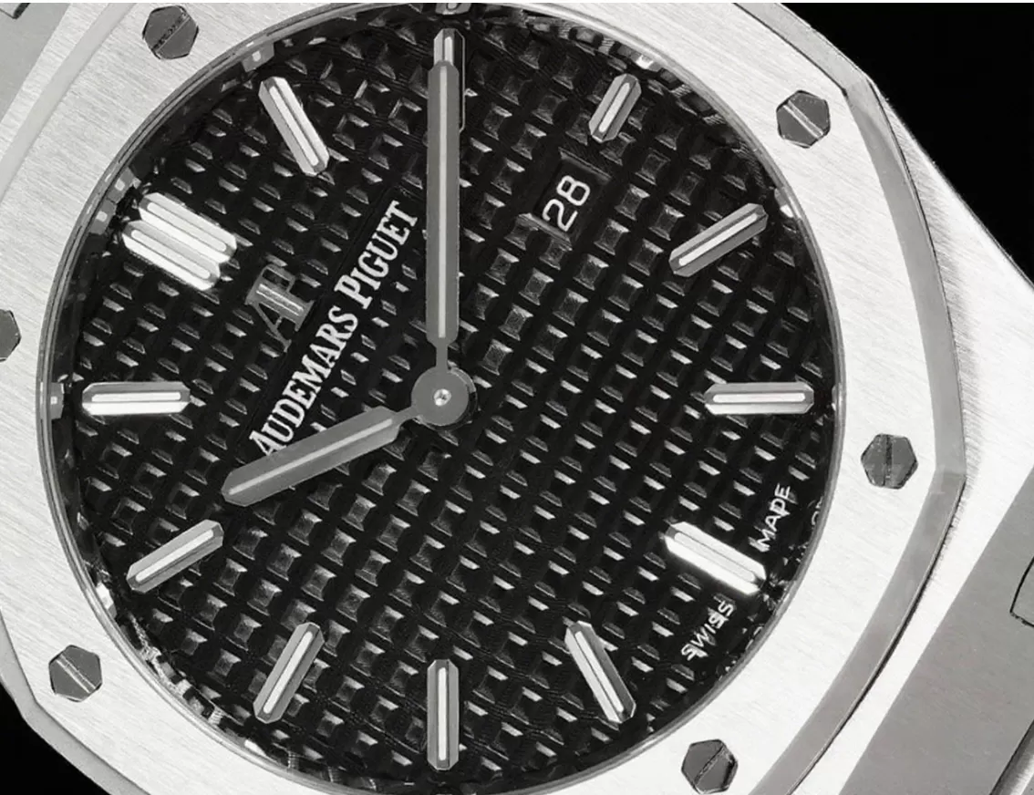 Royal Oak Ladies 67650 33mm SS / SS Black ZF Swiss Qtz - Image 4