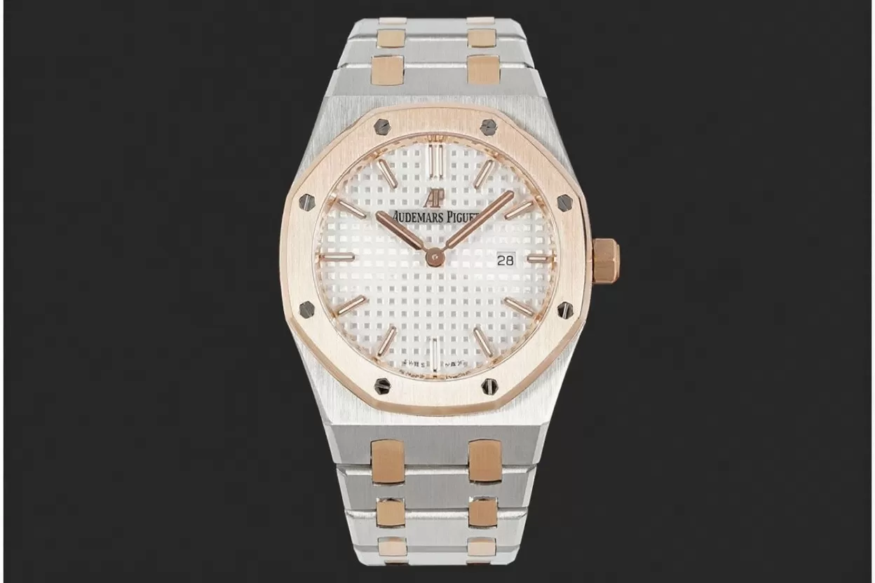 Royal Oak Ladies 67650 33mm RG / SS White ZF Swiss Qtz - Image 3