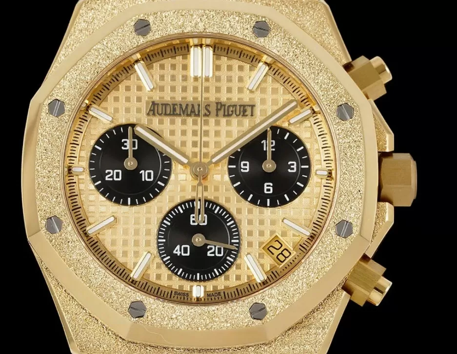 Royal Oak Chrono 26240BA Frosted 41mm YG / YG Gold / Blk APS SH4401 Super Clone - Image 2