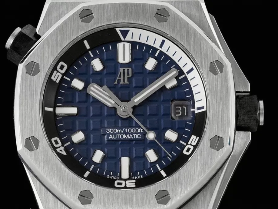 Royal Oak Offshore Diver 15720 42mm SS / RU Blue / Stk ZF A4308 - Image 2