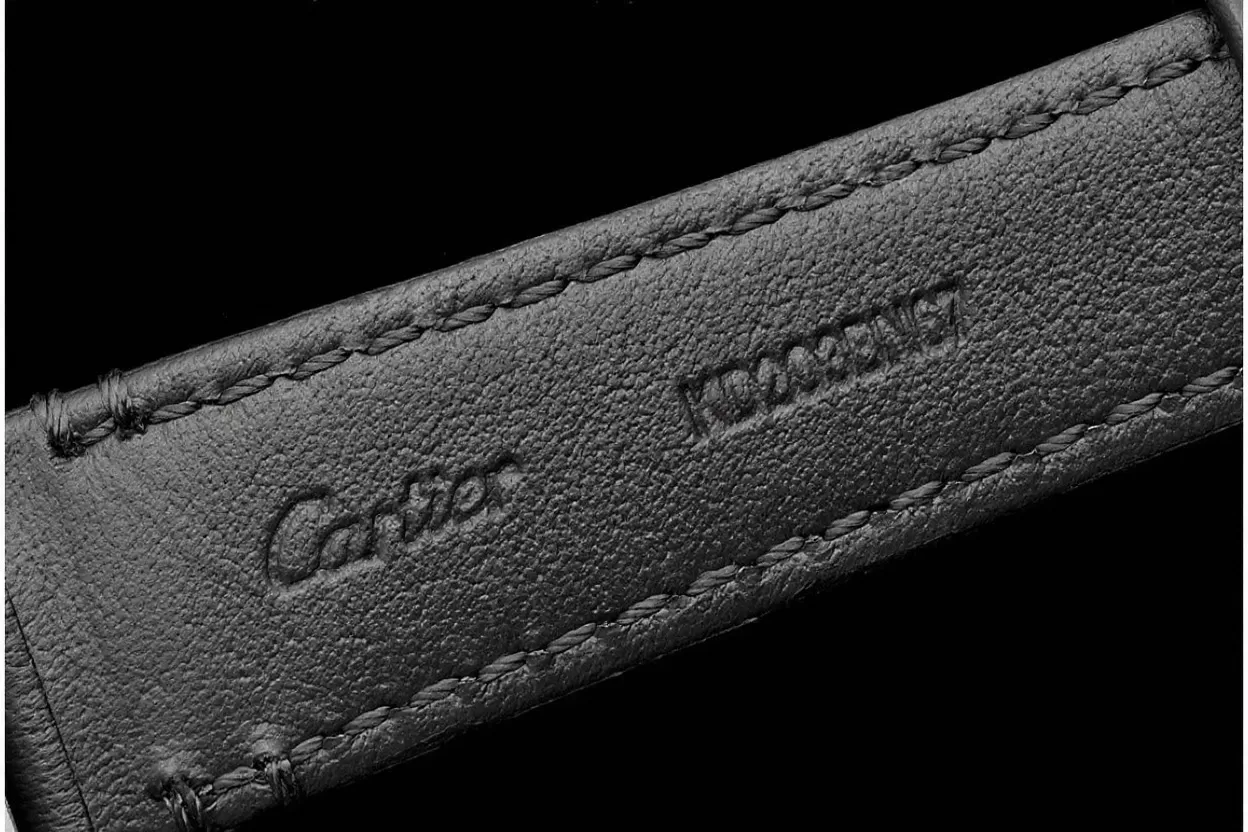 Tank Must SS / LE White Dial On Black Leather Strap K11F Quartz - Image 21