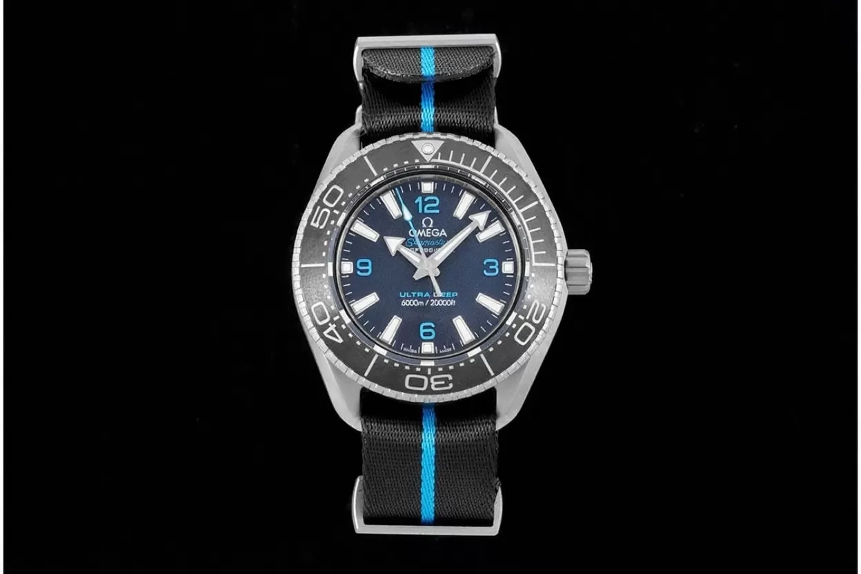 Planet Ocean Ultra Deep 45.5mm SS / NY Blue Dial SBF A8912 - Image 2
