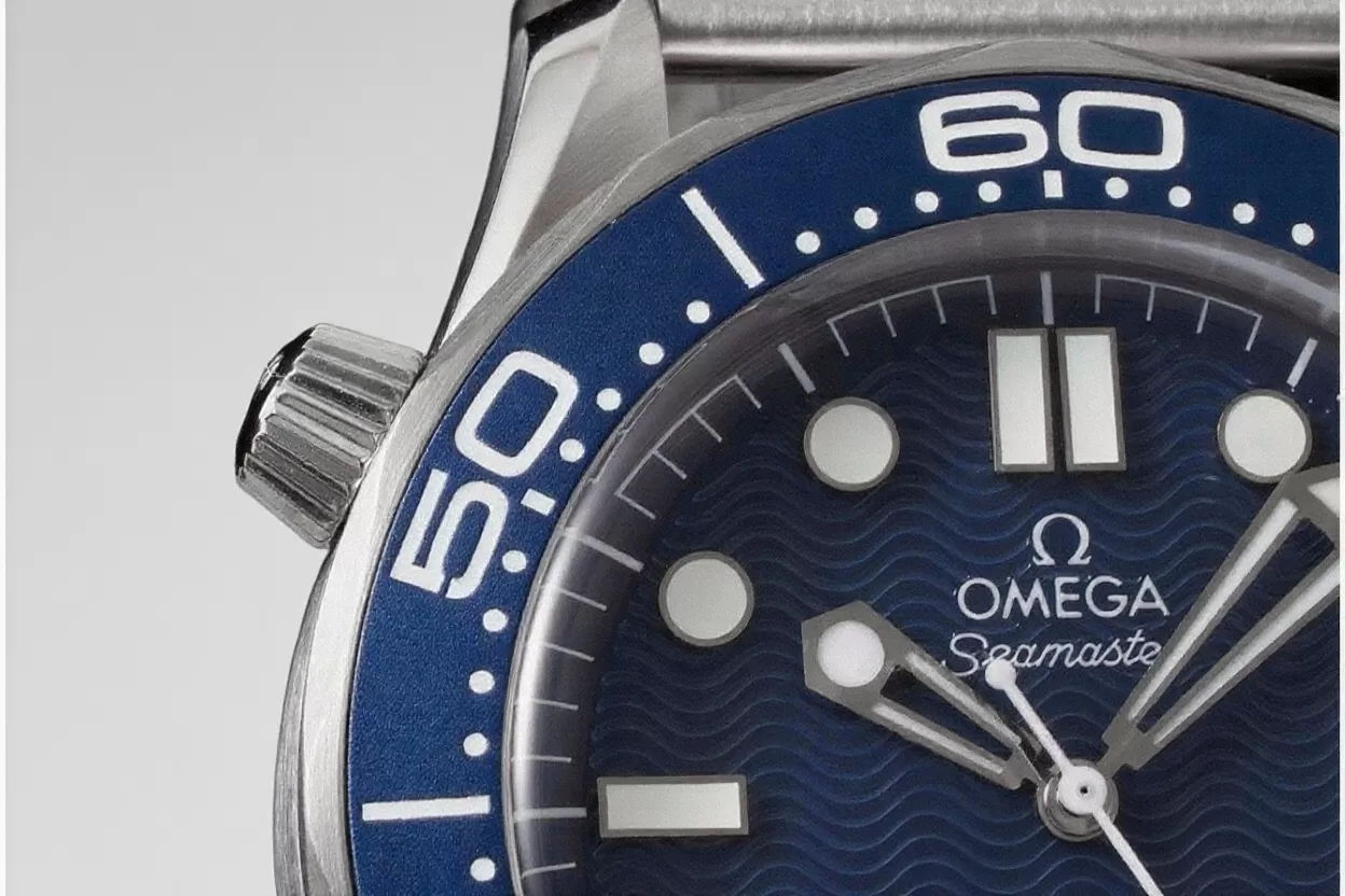 Seamaster 300m James Bond 60th 42mm SS / SS Blue Dial VSF A8806 - Image 3