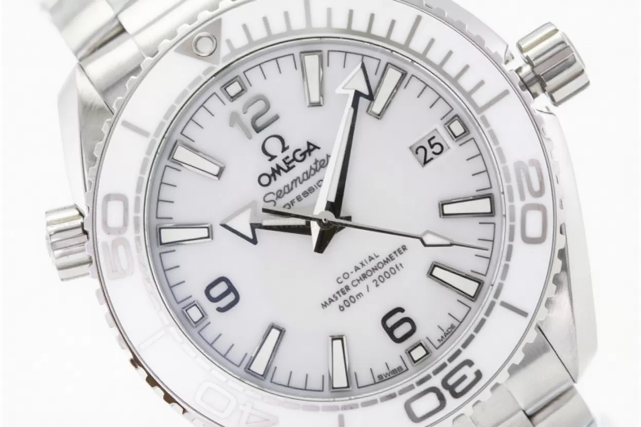 Planet Ocean 600M 39.5mm SS / SS Ladies White Dial VSF A8800 - Image 14