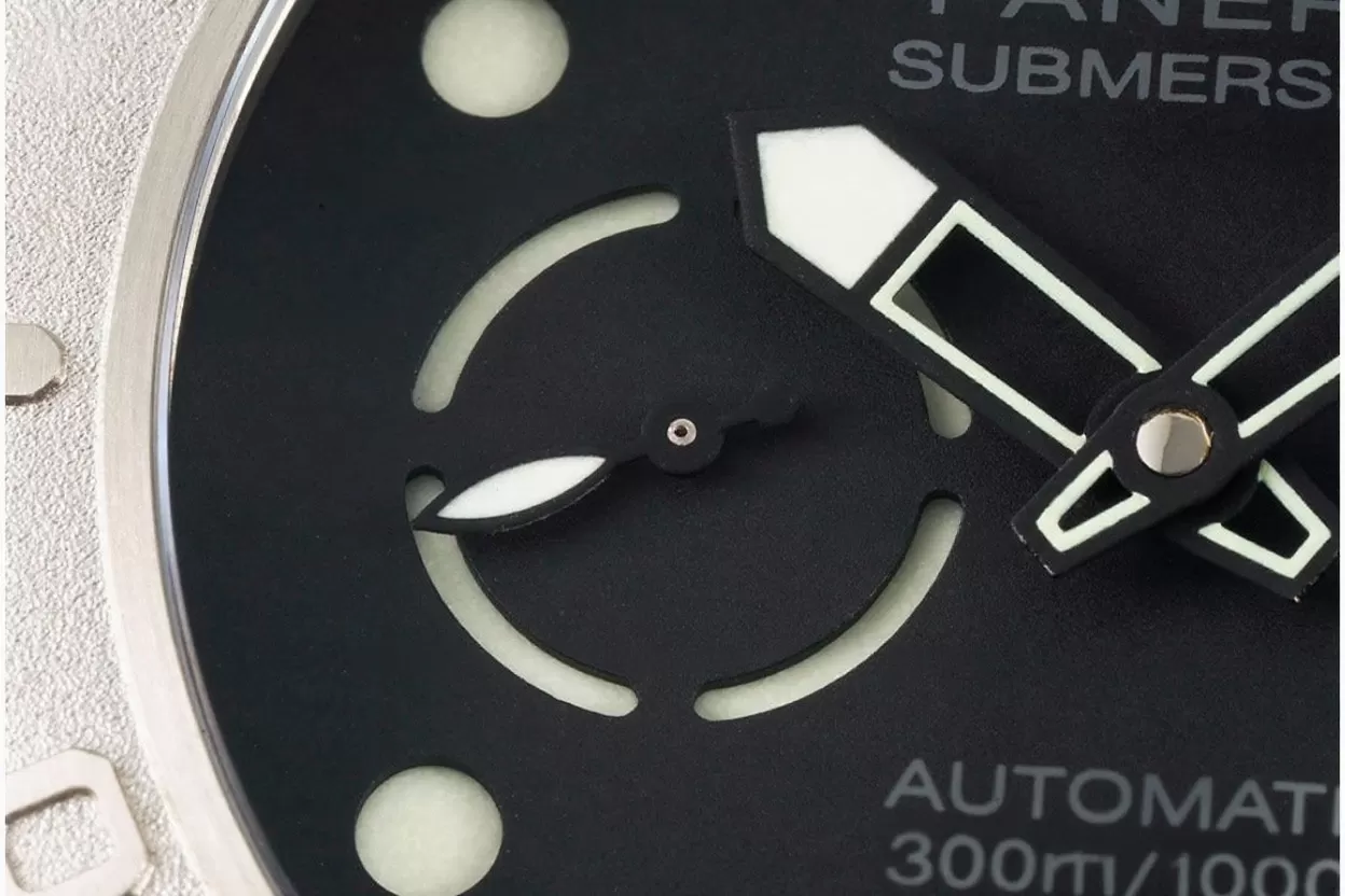 Submersible PAM984 Mike Horn 47mm TI / NY Black Dial VSF P9010 - Image 5