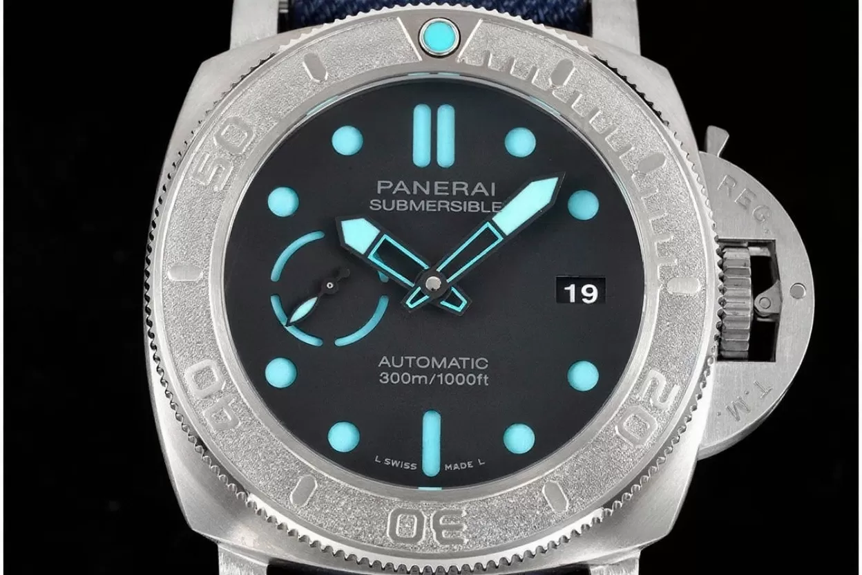 Submersible PAM985 Mike Horn 47mm TI / NY Black Dial VSF P9010 - Image 2