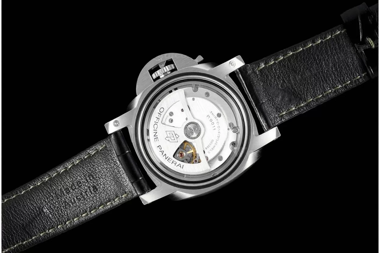 PAM1056 Luminor GMT 44mm SS / LE Green VSF P9011 Super Clone - Image 9
