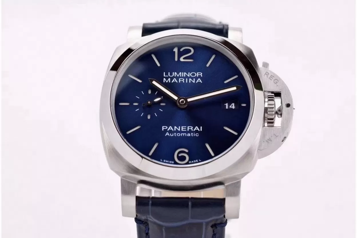 Panerai ?C PAM1393 Lum. Marina Auto 42mm SS / LE Blue VSF P9010 - Image 2