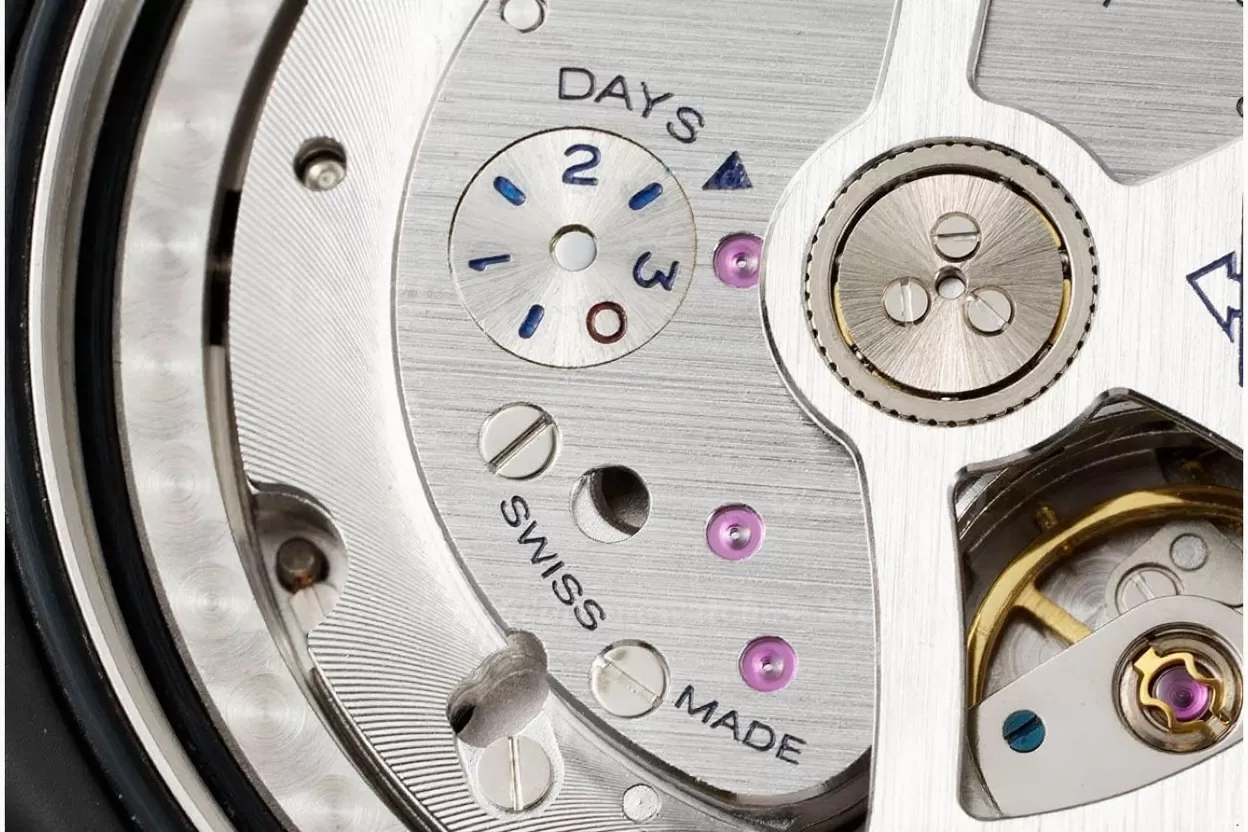 PAM1441 Luminor 3 Days GMT 44mm CER / LE VSF P9010 - Image 14