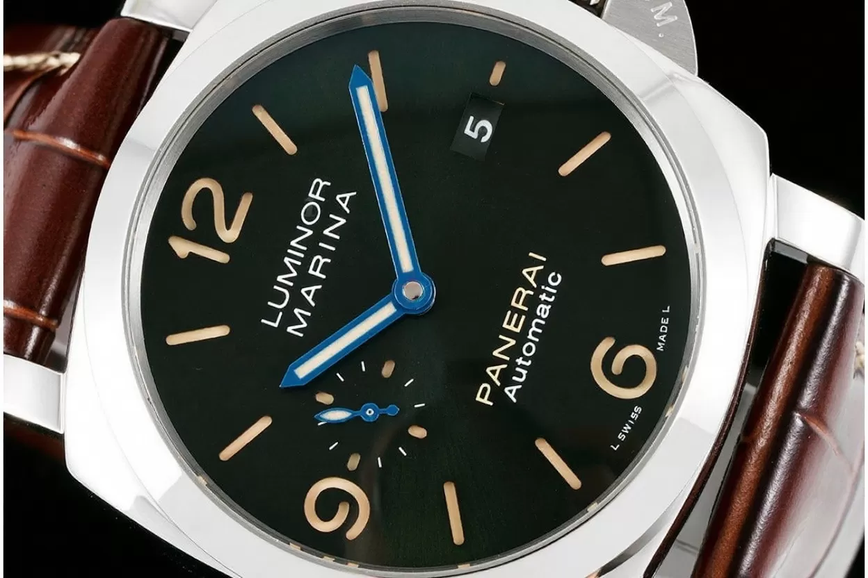 Luminor Marina PAM1116 44mm SS / LE Green VSF P9010 - Image 4