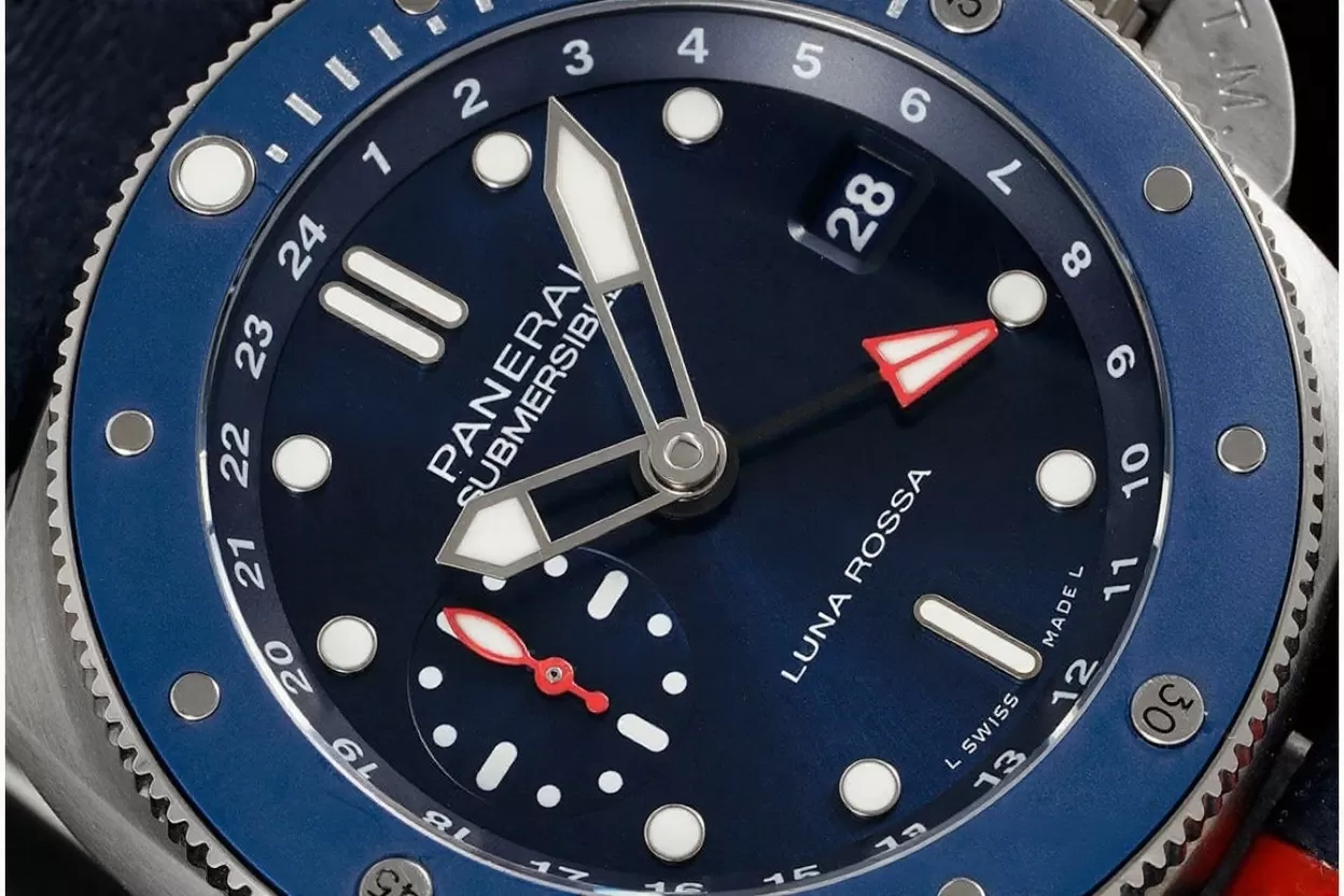 Submersible PAM1507 Luna Rossa 42mm SS / RU Blue Dial VSF P900 - Image 3