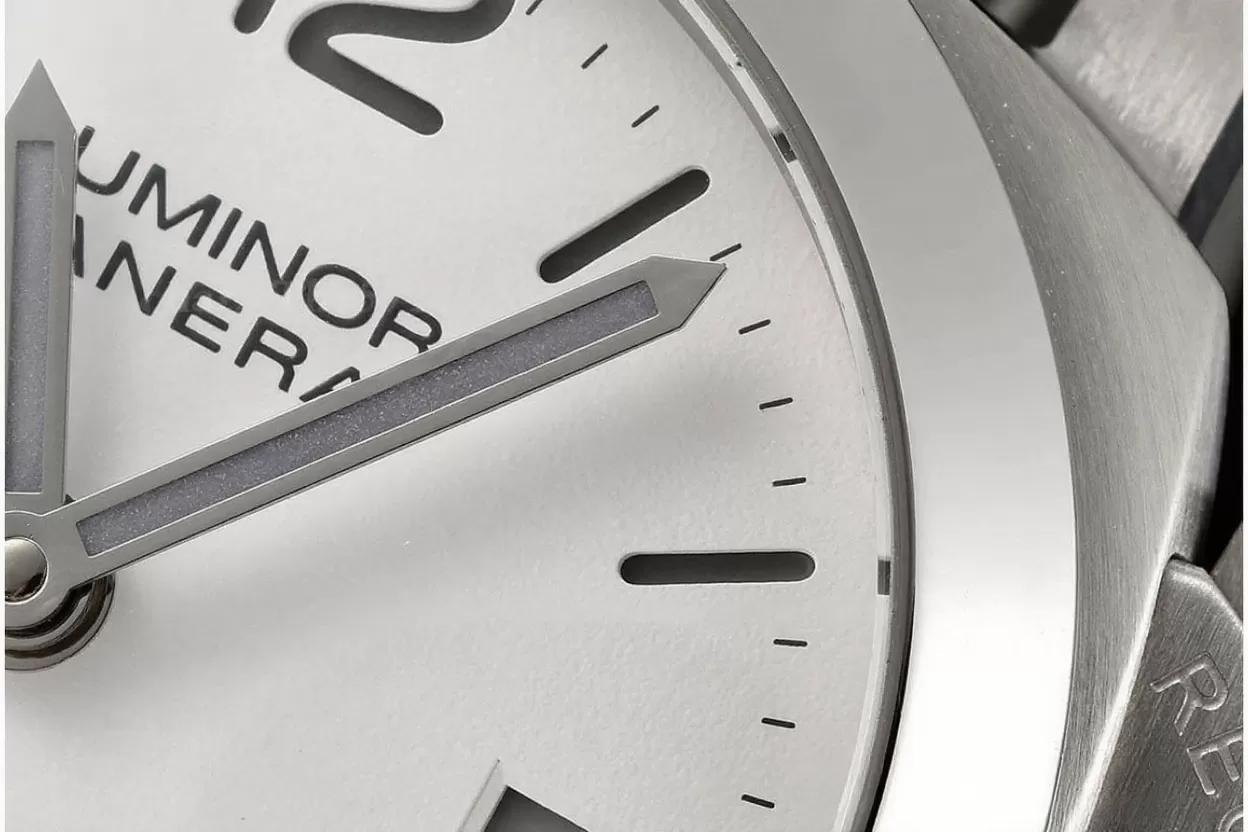Luminor PAM1367 Bitempo GMT 40mm SS / LE White Dial VSF P900 - Image 5