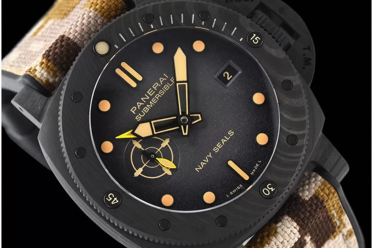 Submersible PAM1513 44mm Carbon / NY Grey Dial VSF P900 - Image 2