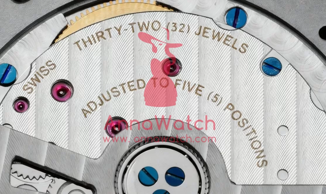Overseas 47040 42mm SS / RU White Dial PPF A1226 - Image 9