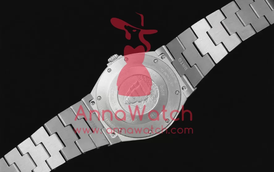 Overseas 47040 42mm SS / SS Grey Dial PPF A1226 - Image 6