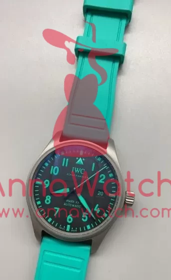 Pilot Mark XX Mercedes ?C AMG PETRONAS F1 40mm TI / LE Black Dial M+F MY9015 - Image 3